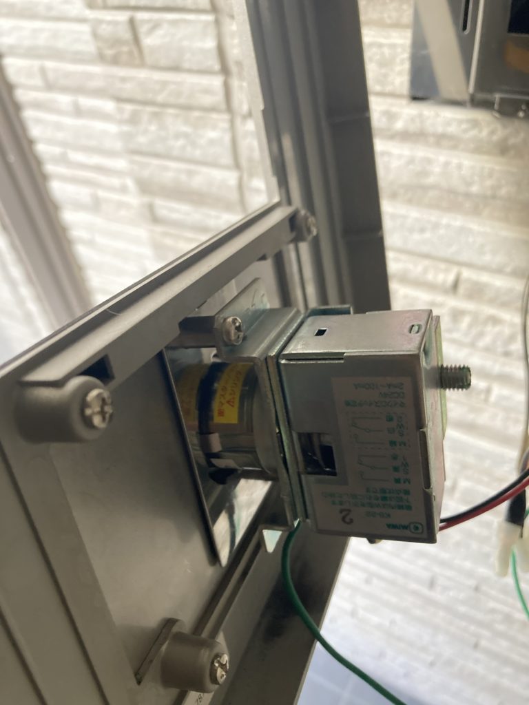 オートロックキースイッチ分解