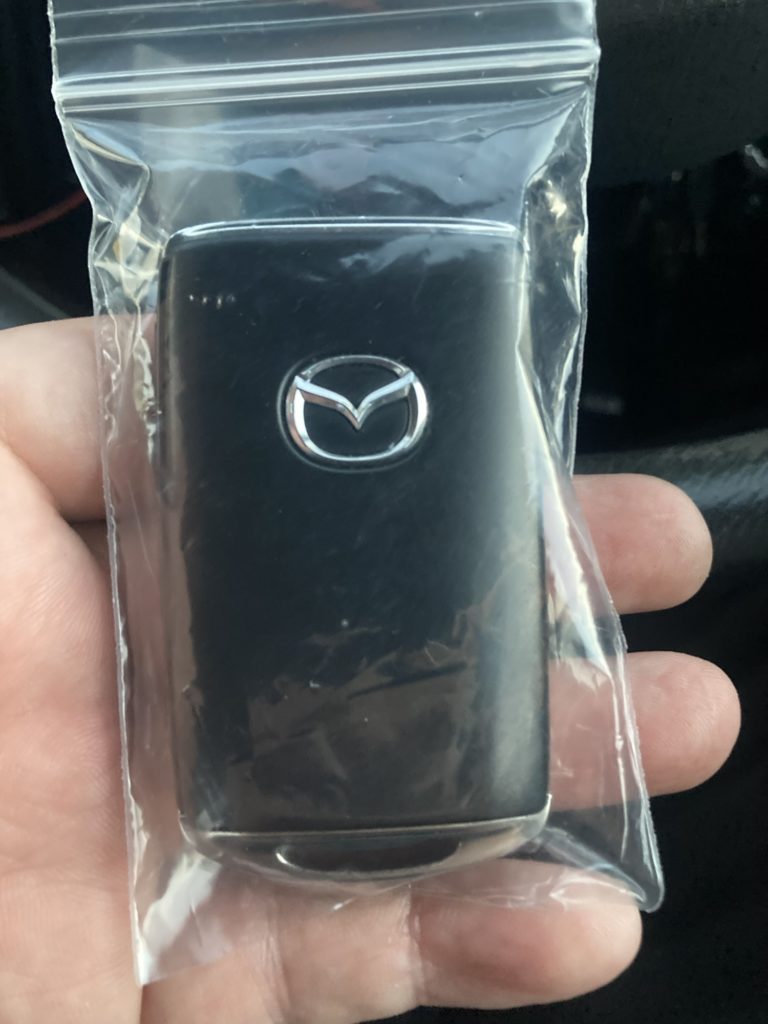 仙台市泉区MAZDA3スマートキー作成